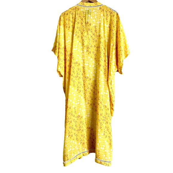 Revolve Ultra Soft Plush Kimono Yellow-Size M/L-NWT-Floral Design - Picture 5 of 11